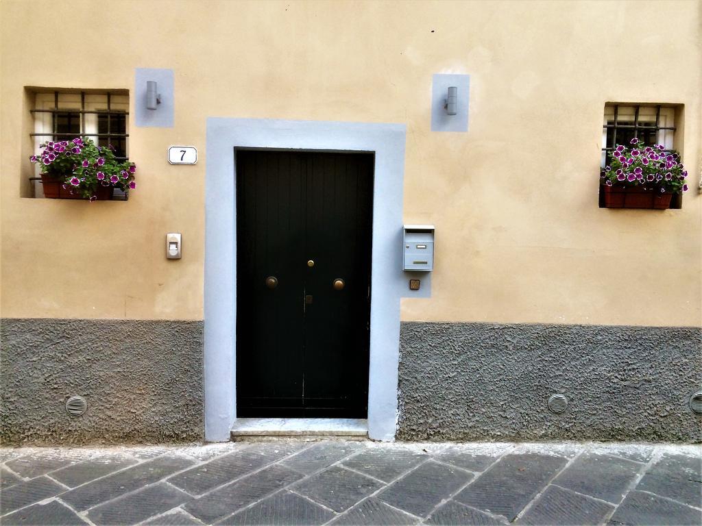24H Suite Lucca Exteriör bild